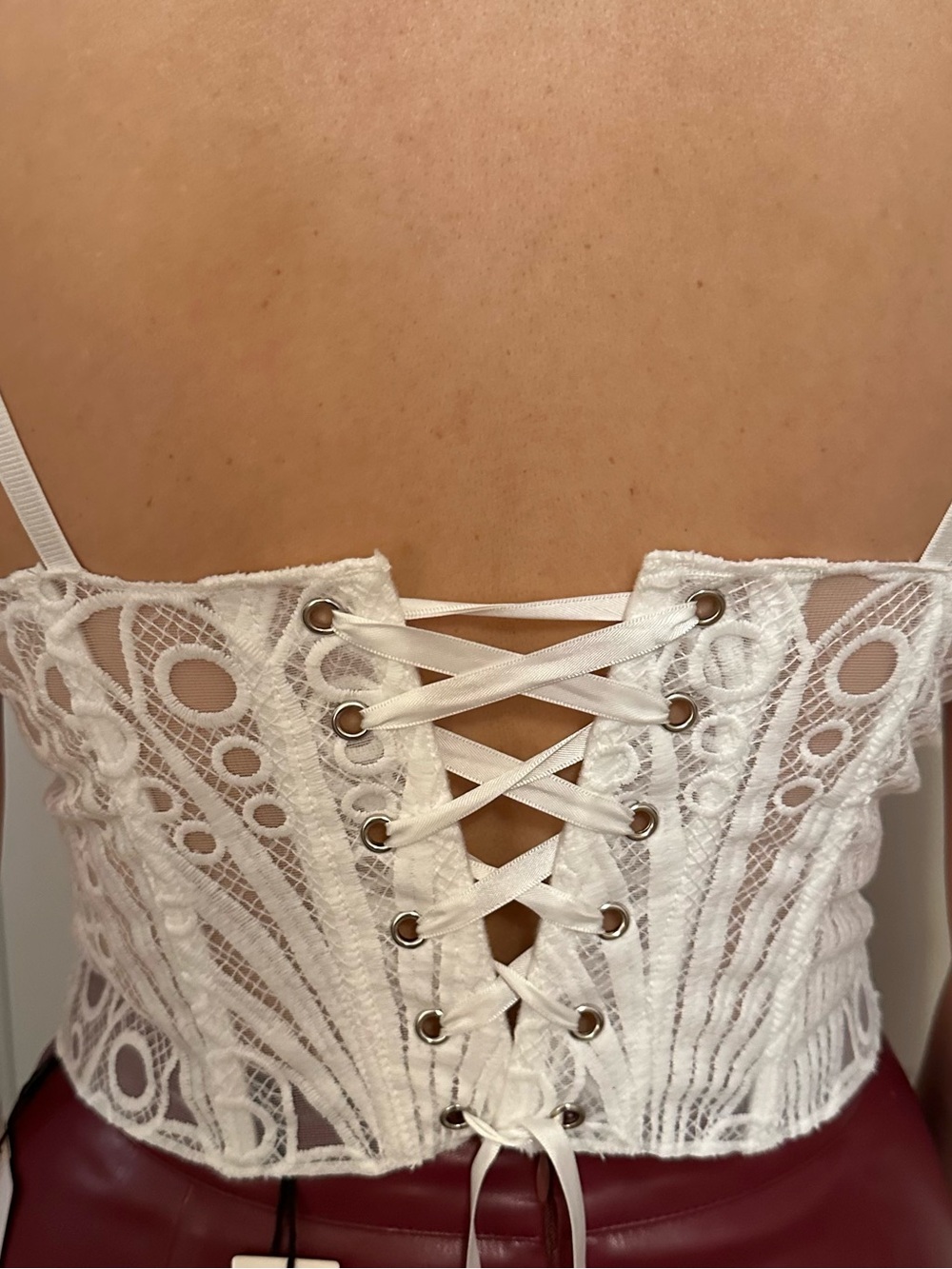 White Lace Bustier Camisole Top - Picture 2 of 3